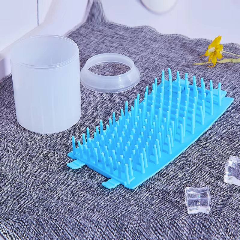 Dog Paw Cleaner Cup Soft Silicone Combs Portable Outdoor Pet Foot Washer Paw Clean Brush Quickly Wash Foot Cleaning Bucket